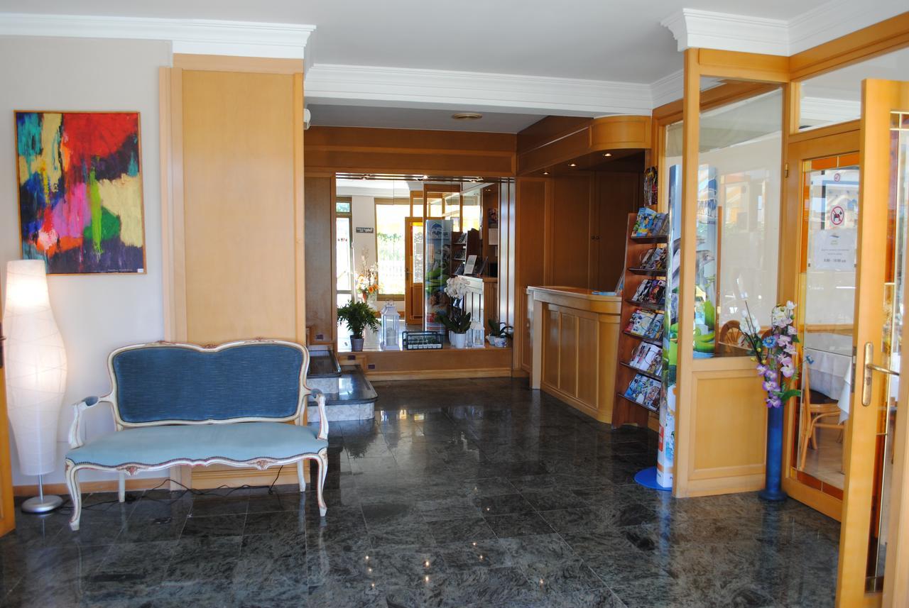 Hotel Bonsol Lloret de Mar Extérieur photo